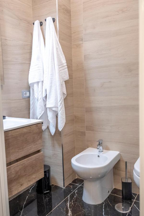 Bartolomeo 61 Apartamento Nápoles Exterior foto